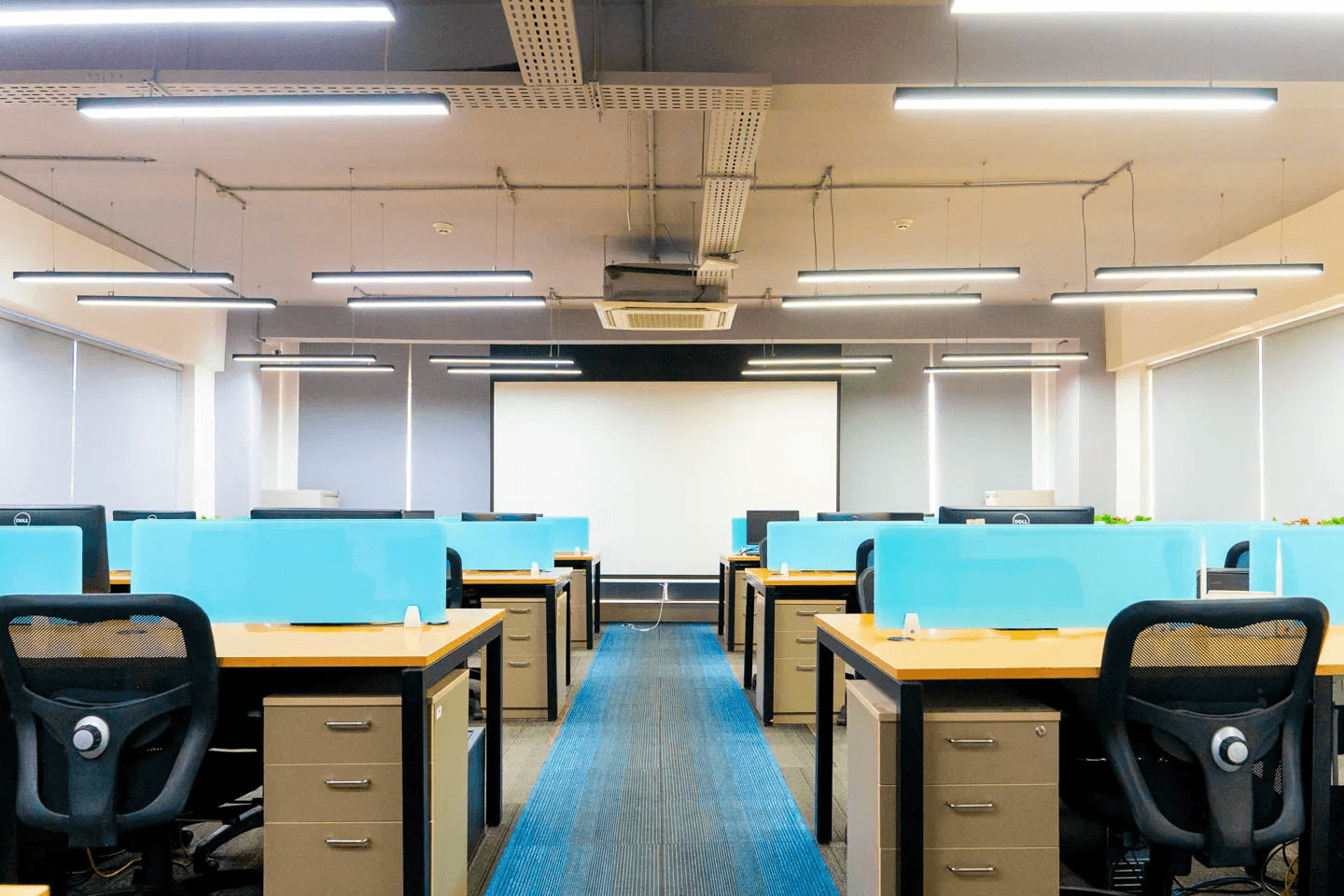 Should You Lease a Premium Office or Save on Rent? A Pune Founder’s Perspective