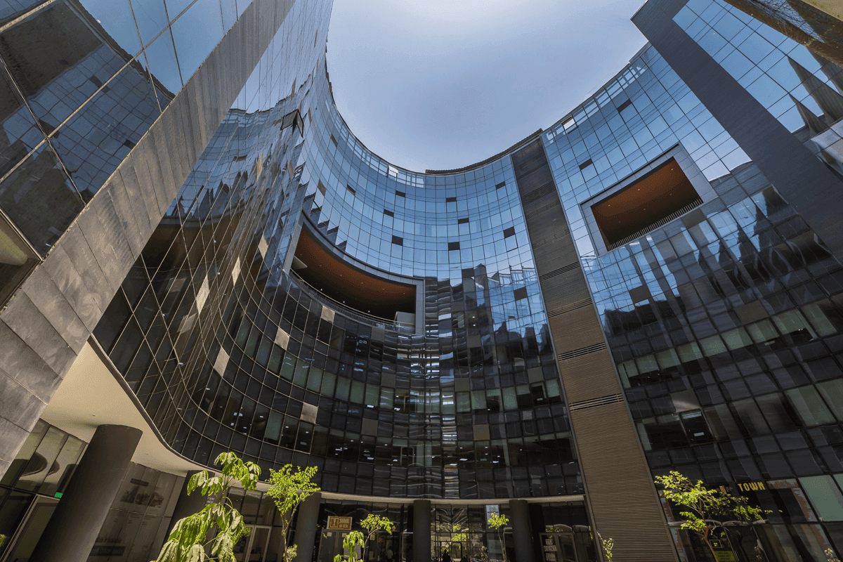 Grade A+ Specifications GCCs Demand And Why Older Pune Stock Can't Compete