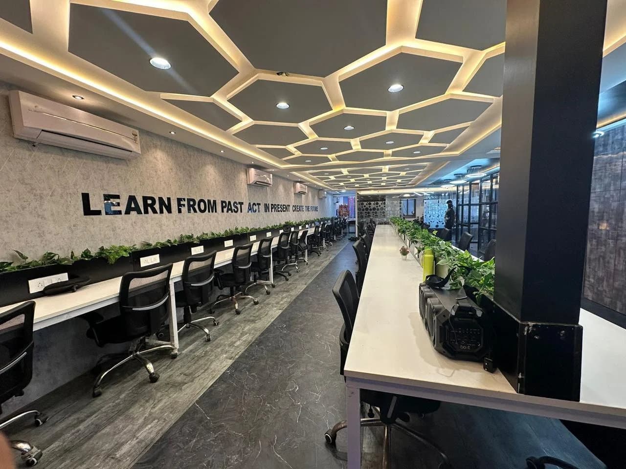 Work Spot - Co-Working Space