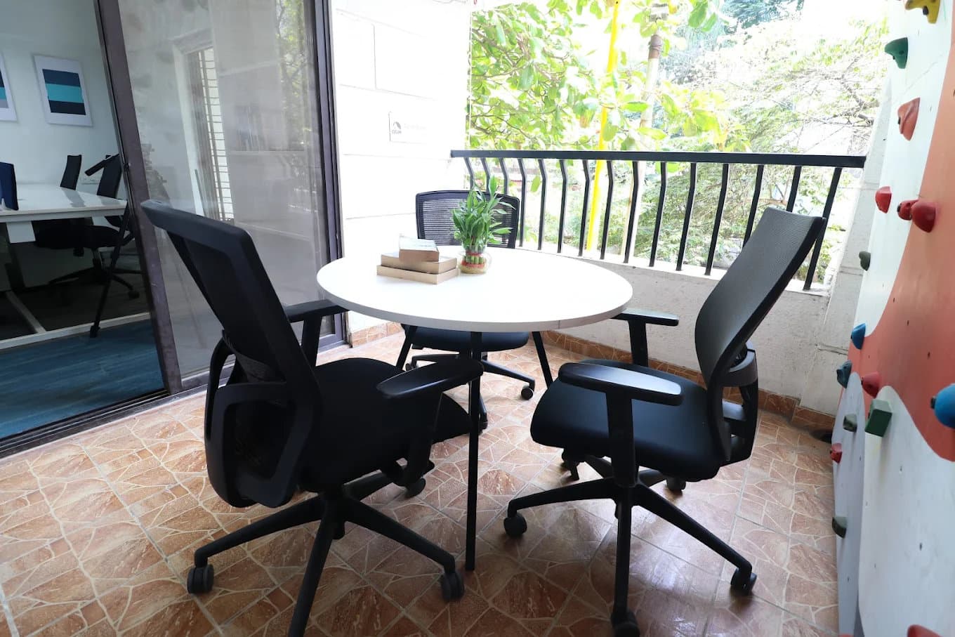 Workroom Co-Working Space