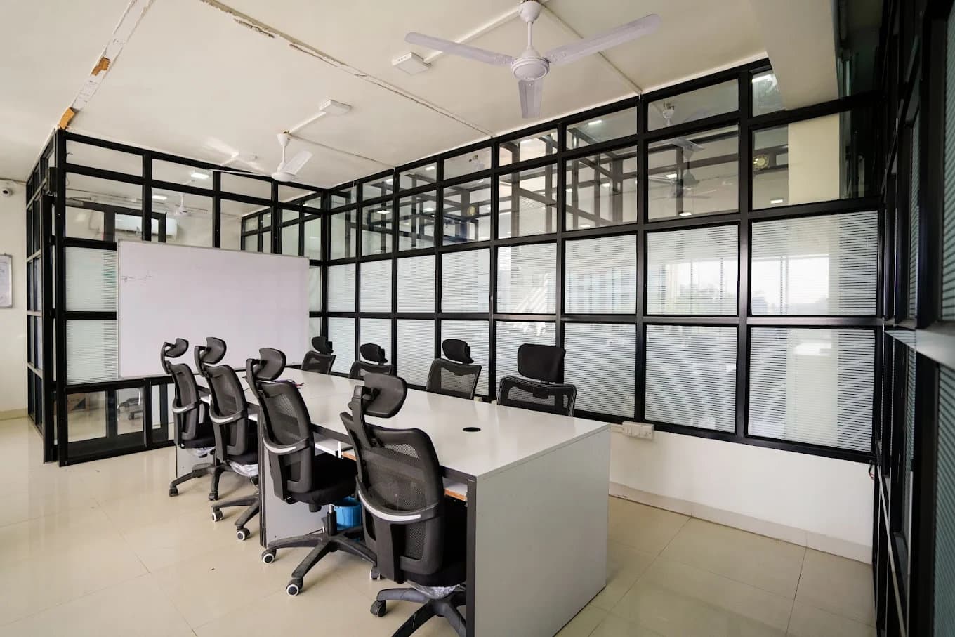 Virtual Coworks - Mangal City Mall