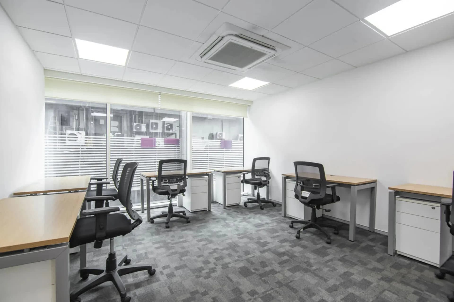 Regus- International Trade Tower