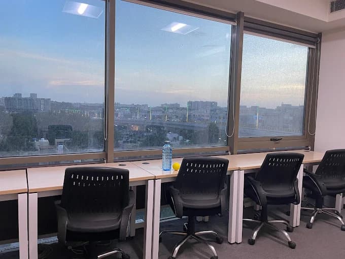 Alien Work Hub - Manjeera Trinity Corporate