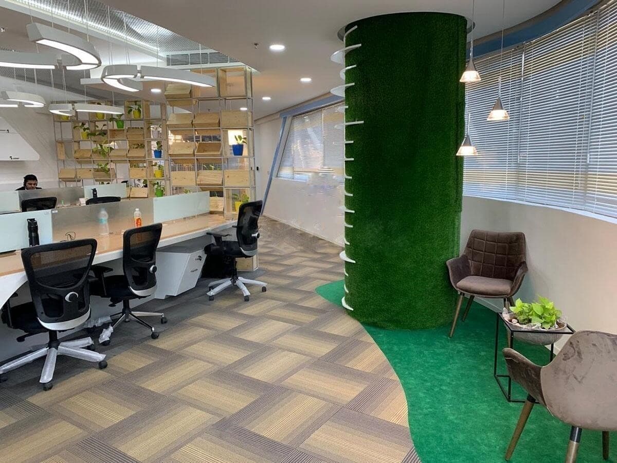 Corporate Plaza