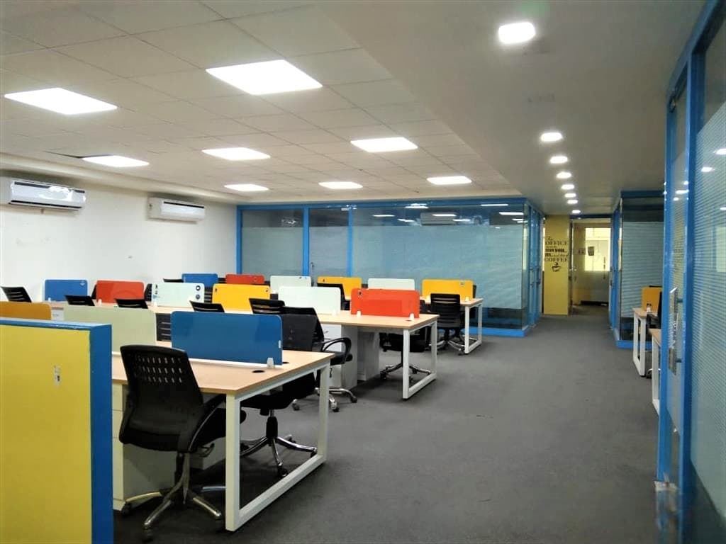 Pride Silicon Plaza