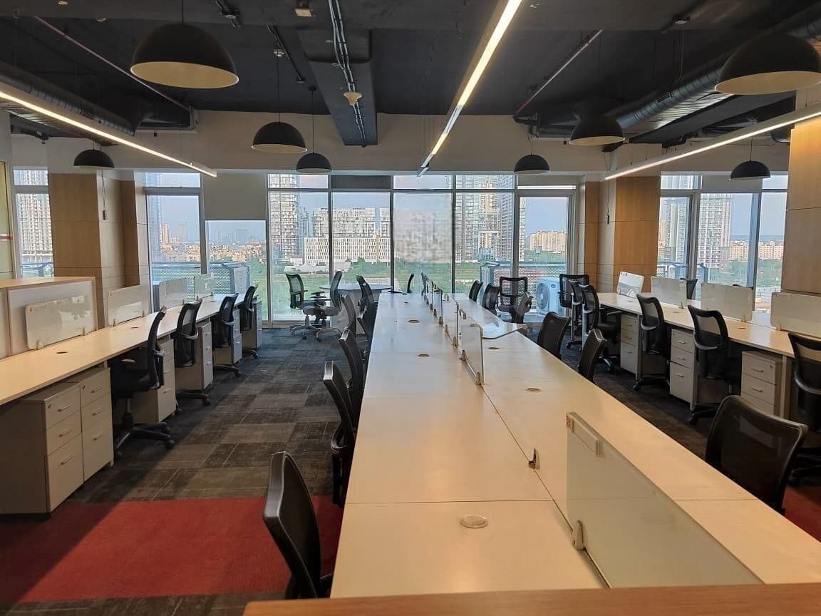 Solitaire Business Hub