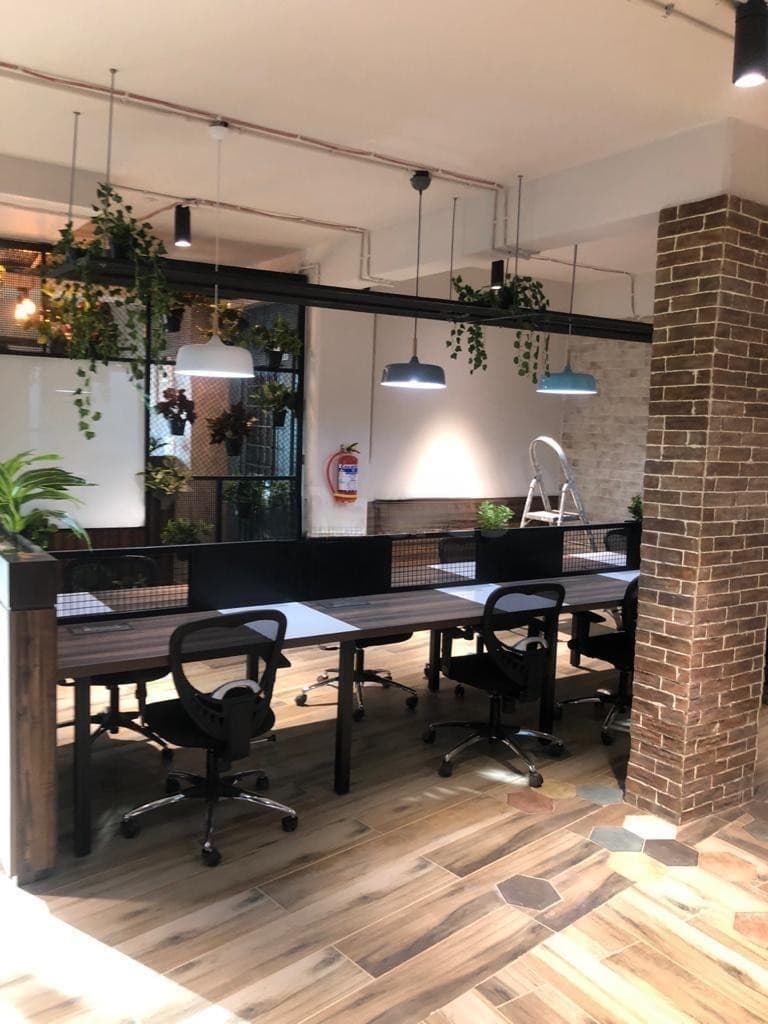 DNK Business Sqaure
