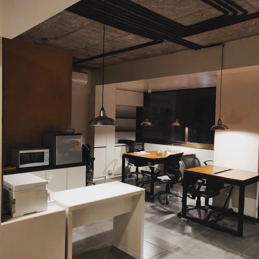 Co Workspace- Narayan Peth