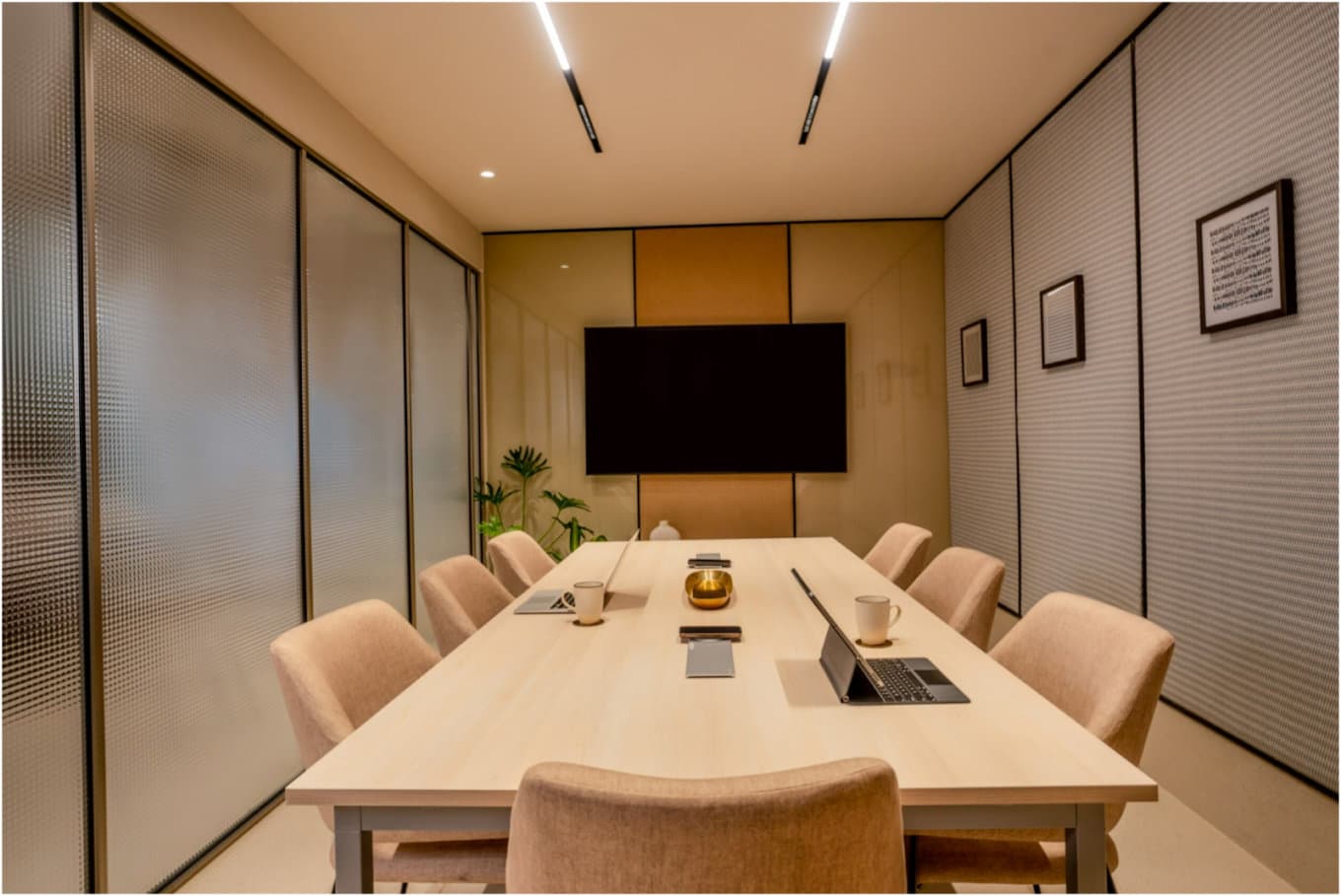 Urbanwrk- Nandan Pro Biz