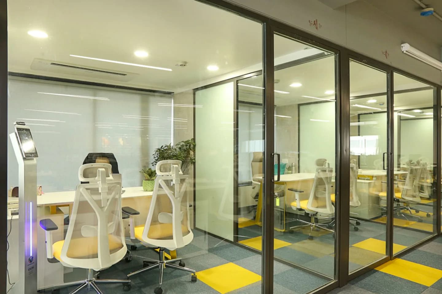 C21 Business Park