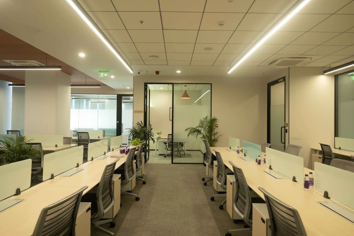 Table Space- Panschil Viman Nagar