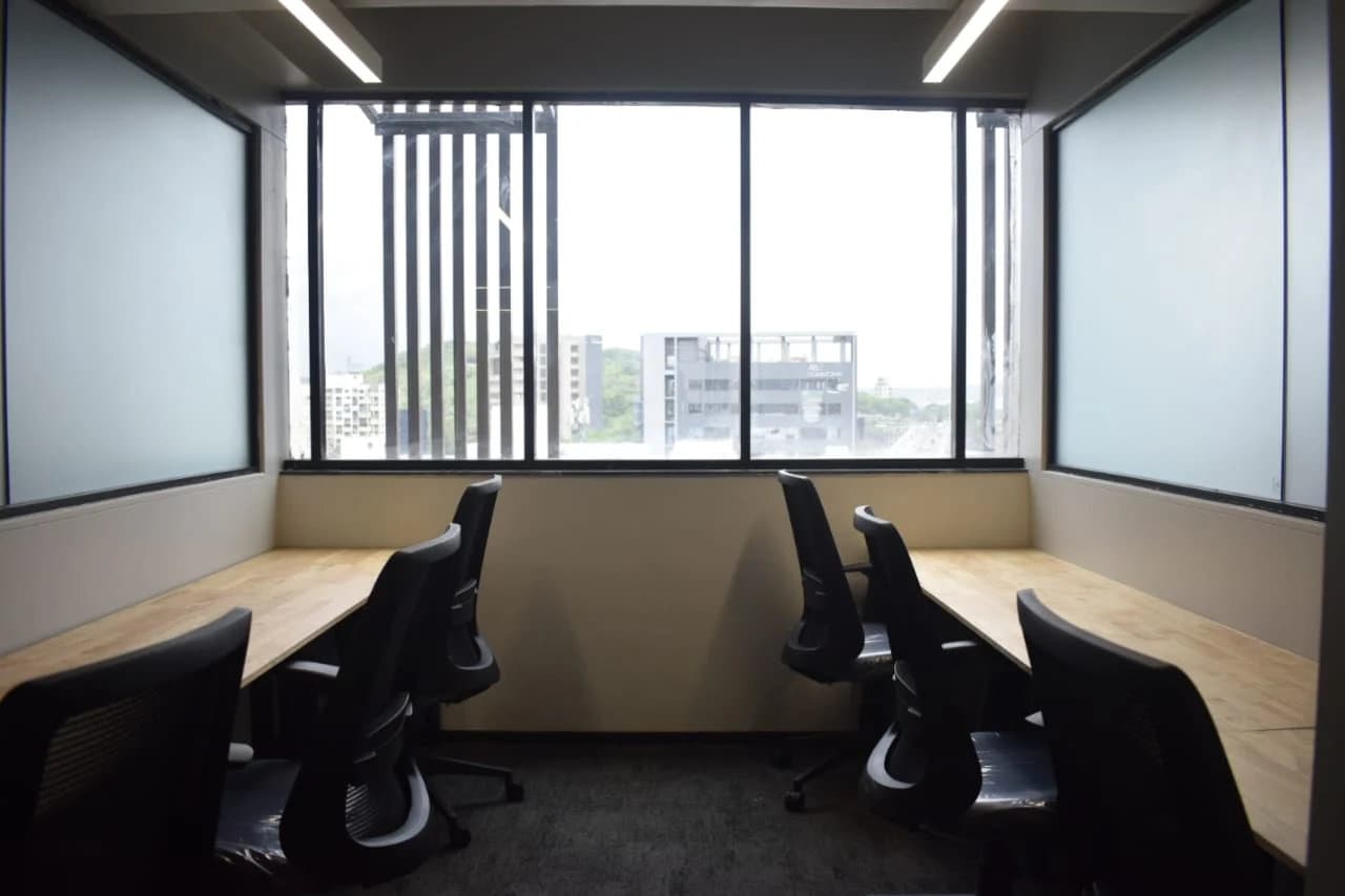Workhub - Baner Business Bay