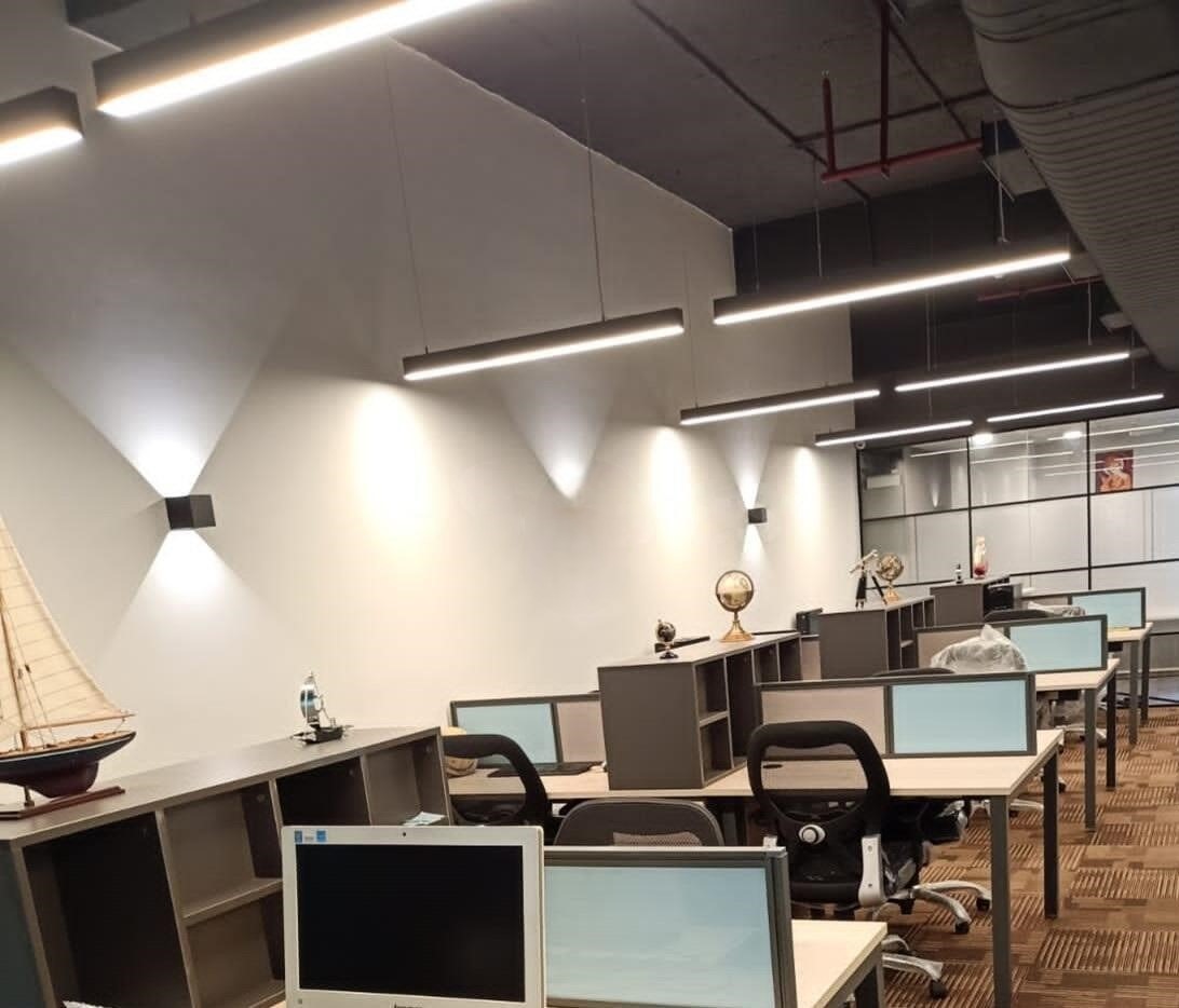Solitaire Business Hub I.